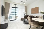 Mira Holiday Homes - Brand New Modern 1 BR in Marina Living