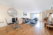 Modern 1 Bed Flat in Greenwich