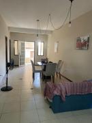casa tres quartos condominio aeroporto lazer praias mercados a poucos minutos