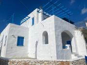 Top Aspro Chorio Paros