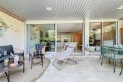 Private Garden Pool & Tennis 15 min walk to Antibes Center