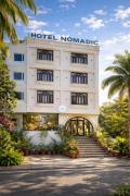 Hotel Nomadic