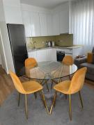 Deolinda Pereira - Casa das Gatas