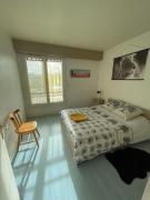 Appartement à 2km du circuit, proche tram, accès direct du circuit en tram en 5 mn