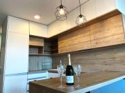 Designer Apt near Old Town with AC, Private Parking, Loggia