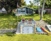 Cozy Lakefront Cabin with Pontoon and Paddleboards Near Fremont, Indiana