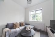 Amazing Flat Near Golders Green - Great Transport Links