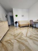 New apartment near UVVG and hospital,self check in non-stop,privacy!