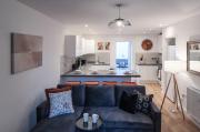 Prime Location City Centre 3BR House with Garden and Private Parking