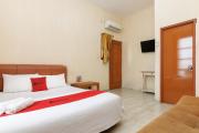 RedDoorz near Cipinang Indah Mall