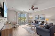 Barefoot Retreat - Pools, Golf, Guest Concierge!