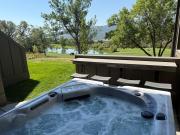 Eden Escape Pt103 Hot Tub Ski & Snowboard Base