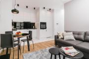 Urban Apartaments - Great Location - City Center - Mennica 41