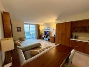 Luxury Building with Ocean Views in Downtown