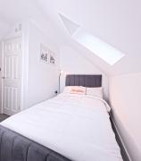 D- Cosy Private Ensuite Sheffield Centre