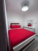 Apt with private terrace 5 min from the Airport