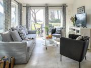 Island Bungalow in Loosdrecht