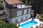 Family friendly house with a swimming pool Splitska - Brac - 25361