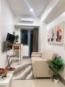 Cozy Luxe Condo with Netflix at Fame