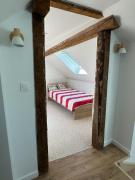 Top Menthon-Saint-Bernard