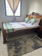 Top Lamu