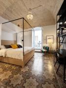 Casa Due Pulcini - 2 Private Suites in 1 Design Townhouse for up to 6 Guests