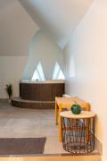 Glorious penthouse with private sauna and jacuzzi