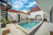 Alisa Villas - Spacious Pool Retreat with Terrace close to Beach