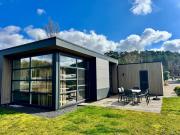 EuroParcs Maasduinen Chalet Seeblick mit Airco, Hunde willkommen