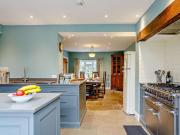 Top Winfrith Newburgh