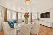 White Elegance City Center Apartment