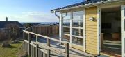 Cozy Yellow Holiday Home With Sea View