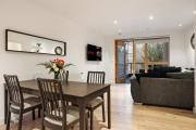 Perfect 2BR Haven Near Central London