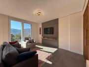 Casa, em Canela, com linda vista para o vale!