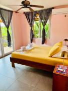 Tortuguero Casa Pelican