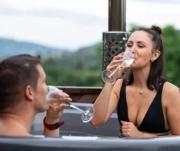 Dog-Friendly 8-Person Cottage with Private Hot Tub - Cantref, Brecon