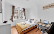 2 Bedroom Flat Sleeps 6 Next to Hammersmith Apollo and Tube
