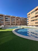 Apartamento completo en Santa Pola cerca de la playa, con piscina y parking