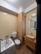 Comfort Stay Apartment - Free Parking & Wi-Fi