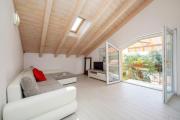 Top Angera