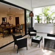 NEW! Oasis Yaaxlum 2BR, pool, jacuzzi & gym