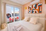 Tea time, 3 Bedroom Home plus Large terber terrace