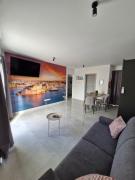 Top St Pauls Bay