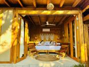 Straw hat suites La punta