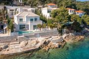 Luxury Seafront Villa White Sparkle Brac with Pool
