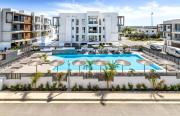 Top Paralimni