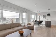 City Centre premium apartment with free parking