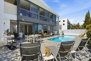 Top Paralimni
