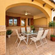 Casa familiar de 4 dormitorios en Los Narejos