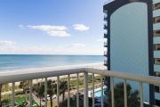 Beach Bum Haven 4th Flr Oceanfront with Breakfast